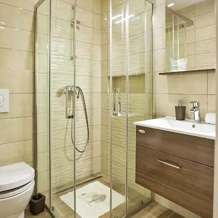 L'amour Hotel Tuzla