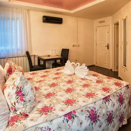Hotel L'amour