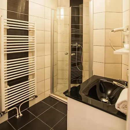 L'amour Otel